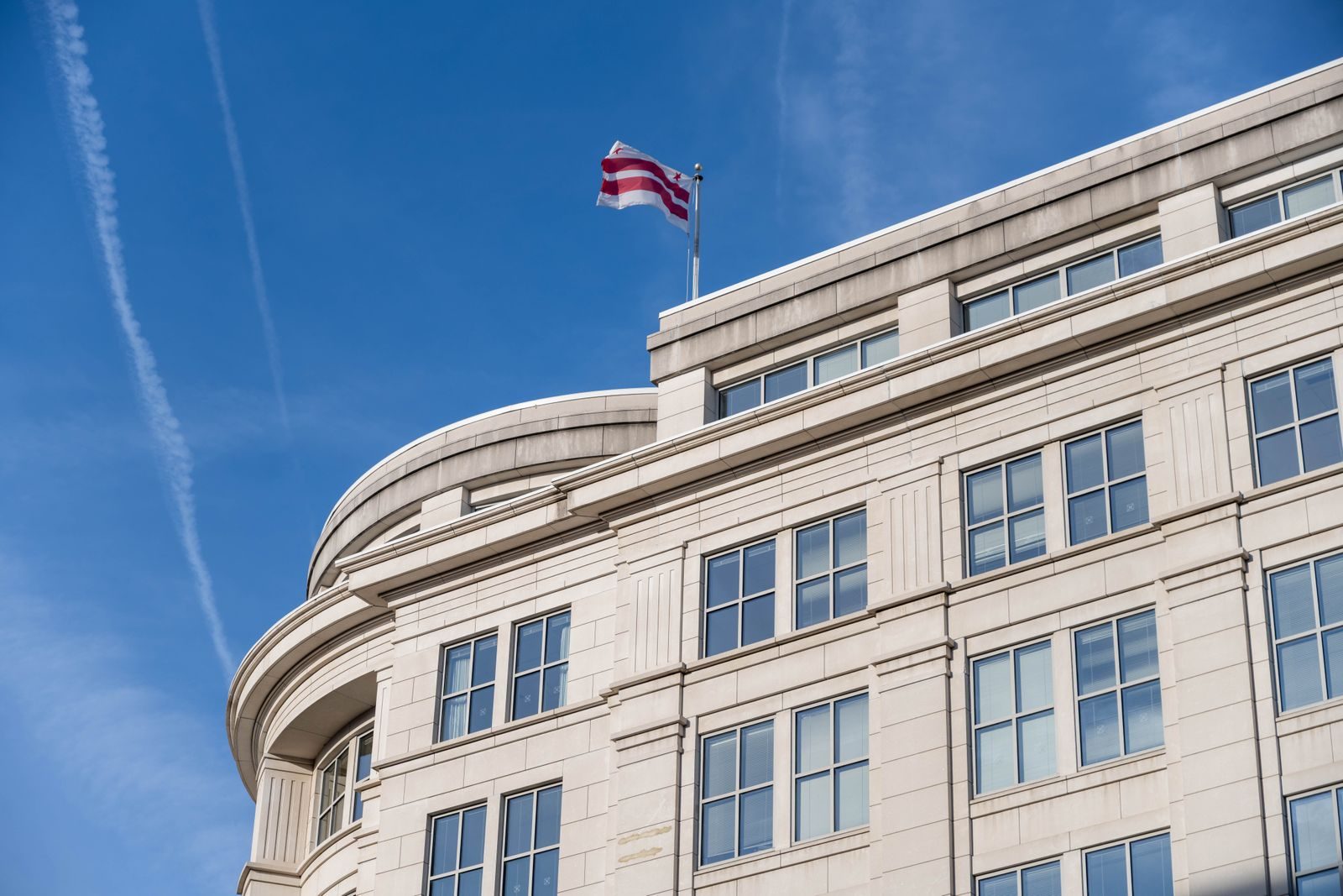 Fachada de prédio do governo dos Estados Unidos em Washington