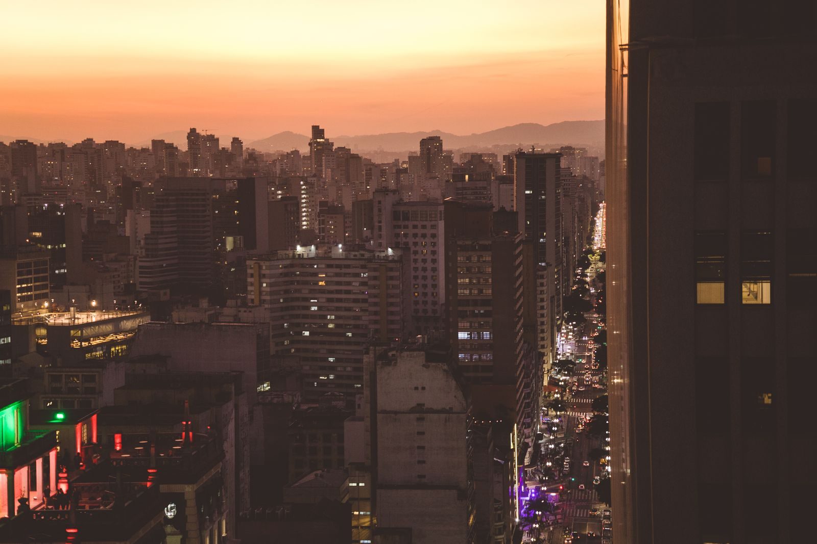 Corredor de servidores em um data center