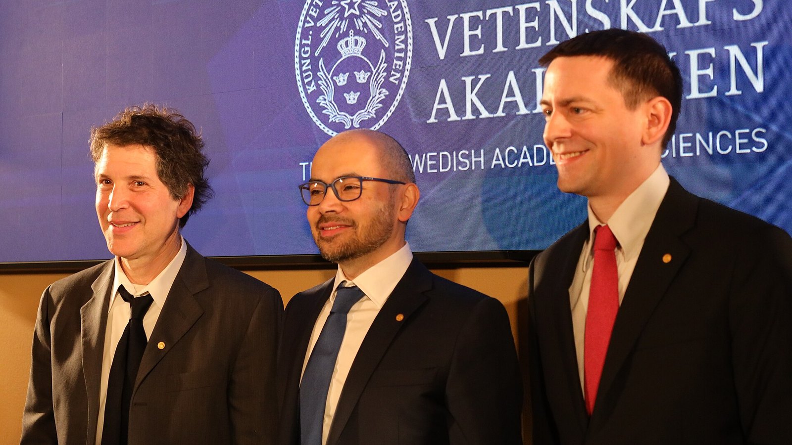 Demis Hassabis, que comanda o Google DeepMind, durante evento sobre inteligência artificial